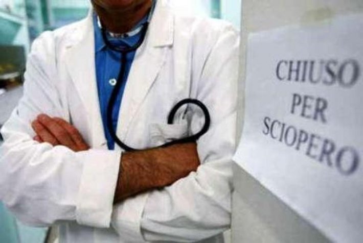 Sciopero dei  medici. Lettera aperta del segretario Anaao di Nottola