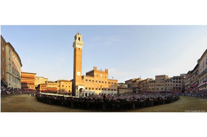 Tutte le fotogallery dalla Piazza