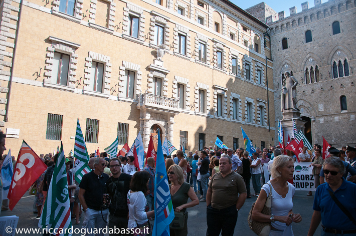 Gli esuberi MPS ostaggi della politica?