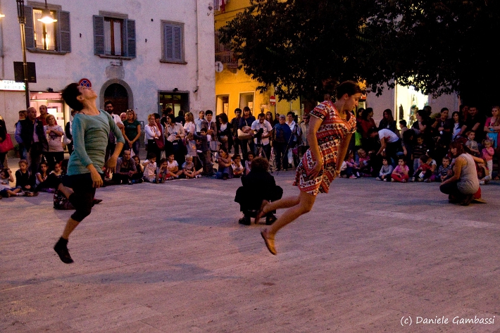 Poggibonsi: tutti in piazza a ballare con il dj set