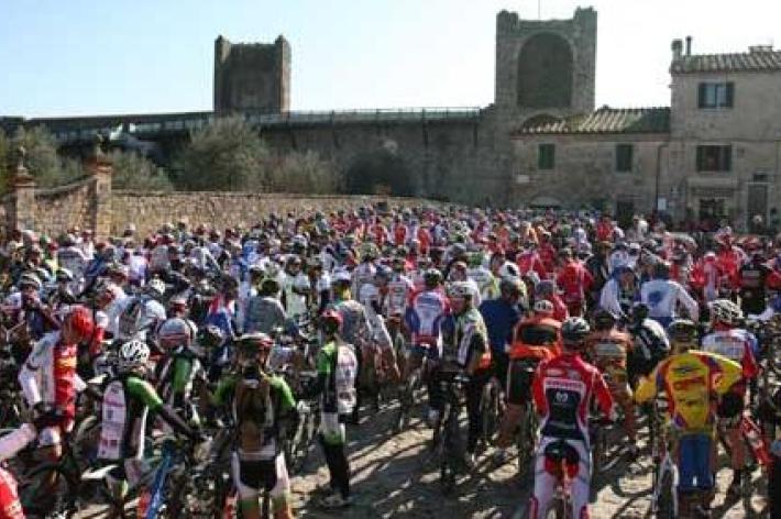 Granfondo Castello di Monteriggioni: evento fissato per il 17 marzo