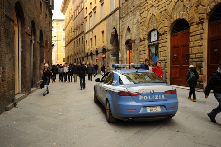 Minorenne segnalato dalla Polizia per uno spinello