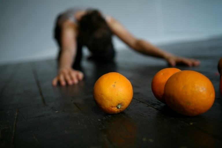 Bitter Orange: la Compagnia Francesca Selva ai Rinnovati