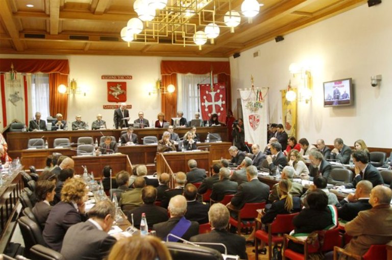 Rifiuti Ato Sud Toscana: approvata la risoluzione Pd