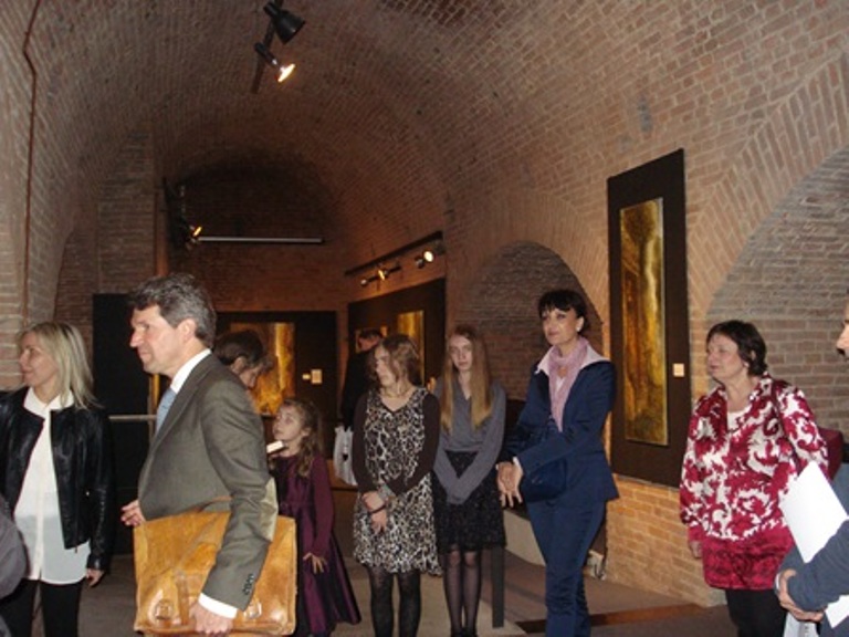 Apre a Siena la mostra Ántron di Michael Franke