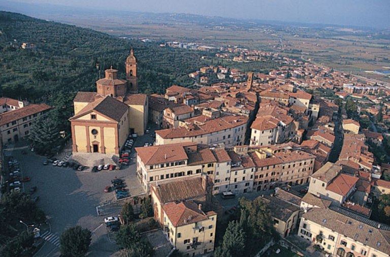 Sulle tracce della storia con un libro sulla necropoli etrusca di San Giustino