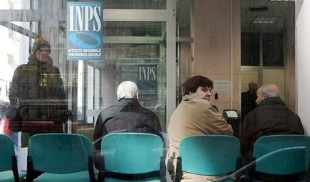 INPS: resi noti i contributi per i domestici 2011