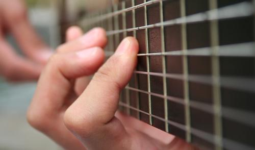 Nella Sala rosa "La chitarra fra il Seicento e l’Ottocento"