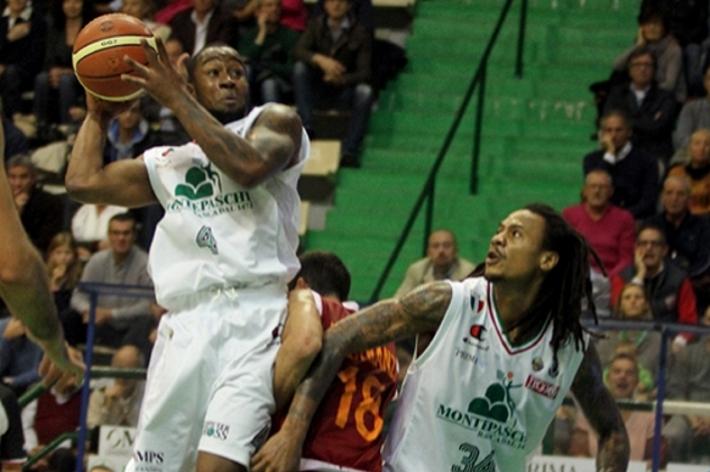 Tegola McCalebb: ancora il piede sinistro acciaccato