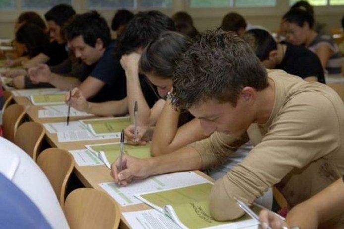 Test di accesso all’università: la prima prova