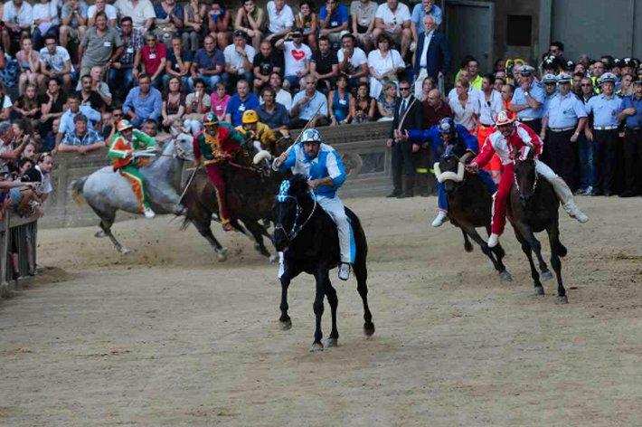 Palio di Provenzano: è ONDA!