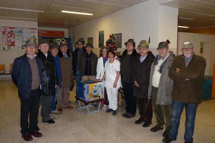 Gli Alpini di Siena donano un macchinario a Pediatria