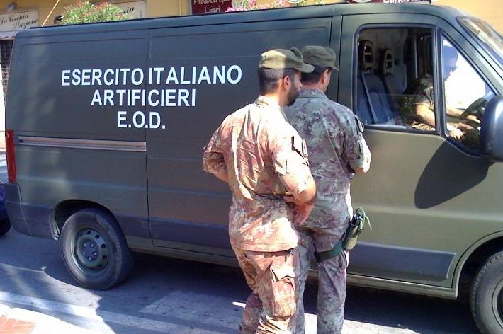 Residuato di guerra ritrovato nelle campagne senesi