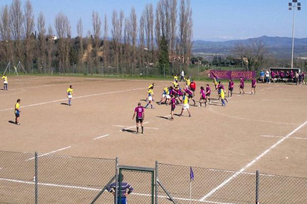 Rugby: i Vikings chiudono col botto