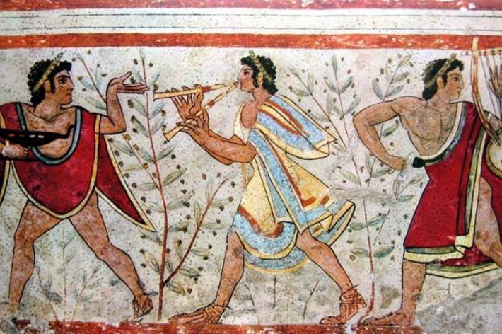 SMS: prosegue "Calendimaggio" con la musica degli Etruschi