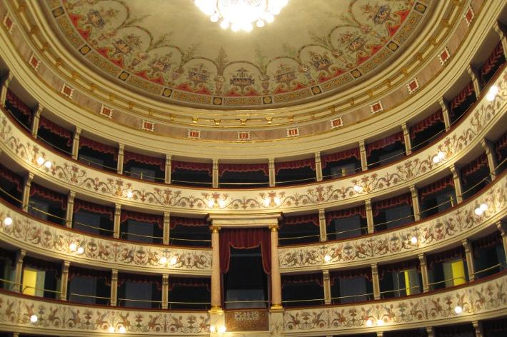 Il nuovo cartellone del Teatro dei Rinnovati