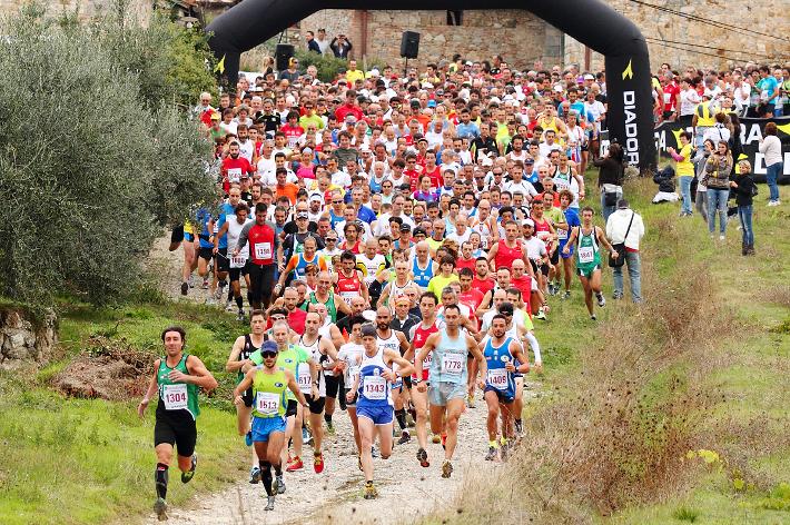 Chianti Classico Trail, al via la corsa in notturna in paesaggi da sogno