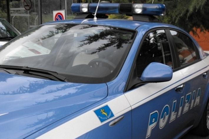 Siena: controlli antidroga della Polizia in centro