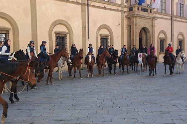 La Sport Siena Week chiude con il Nordic walking e la parata equestre