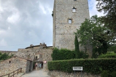 vertine e badia a coltibuono auto club e moto d'epoca siena e triciclo a motore primetti stucchi (15)