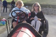 vertine e badia a coltibuono auto club e moto d'epoca siena e triciclo a motore primetti stucchi (9)